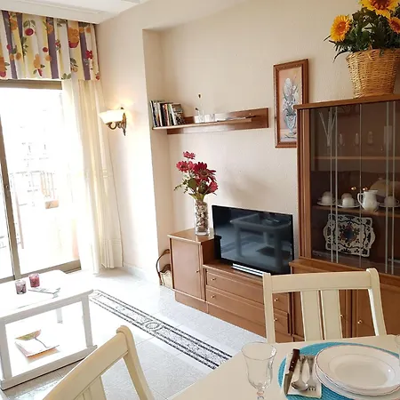 Belvilla By Oyo Sky-high Seaside Flat, Cleaning Included Daire *